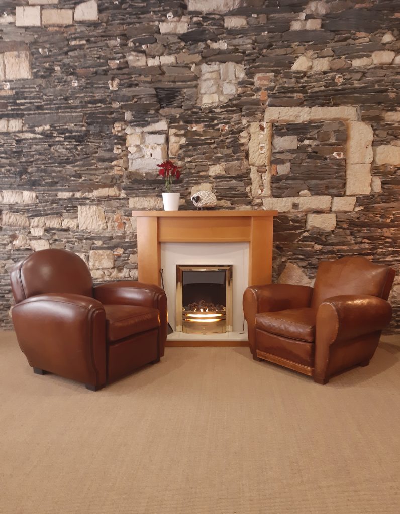Rénovcuir - Rénovation et réparation de canapés et fauteuils en cuir.